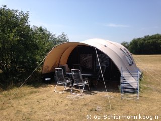 Boog tent.  Klik op het plaatje voor meer info...